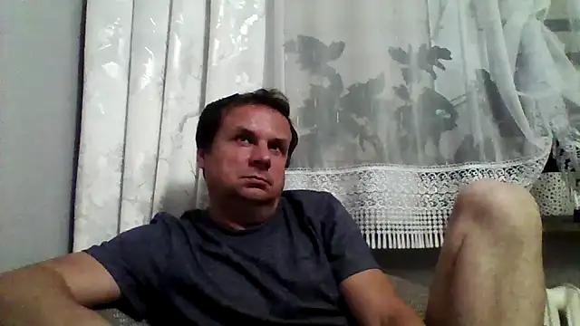 grzes19763 online show from 05-30-26, 08:39
