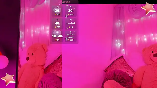 Snapshot of HadaFoster chatting on 12-21-25, 04:41 HadaFoster online show from 12-21-25, 04:41