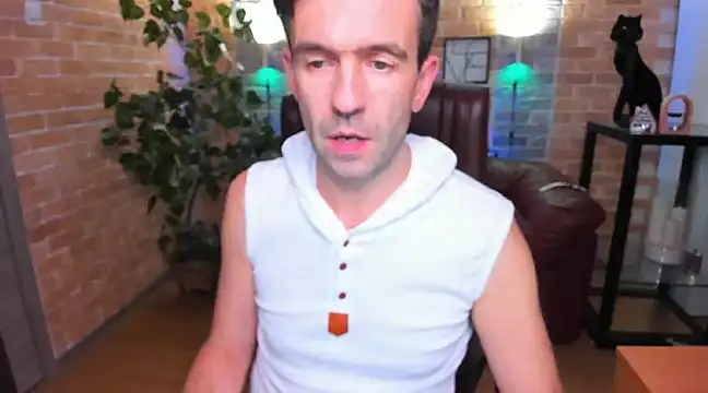 Snapshot of SteveTiger chatting on 01-20-25, 04:55 SteveTiger online show from 01-20-25, 04:55