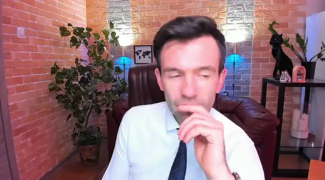 Snapshot of SteveTiger chatting on 01-23-25, 05:21 SteveTiger online show from 01-23-25, 05:21