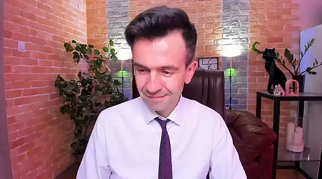 Snapshot of SteveTiger chatting on 02-17-25, 04:59 SteveTiger online show from 02-17-25, 04:59