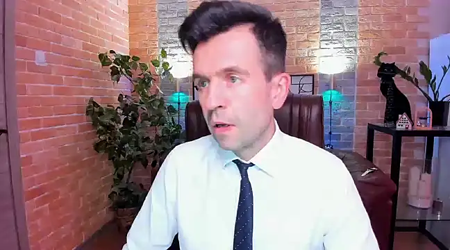 Snapshot of SteveTiger chatting on 02-21-25, 04:05 SteveTiger online show from 02-21-25, 04:05