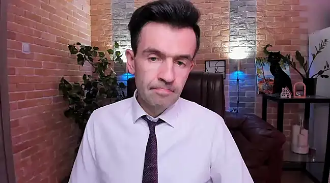 Snapshot of SteveTiger chatting on 02-24-25, 05:09 SteveTiger online show from 02-24-25, 05:09