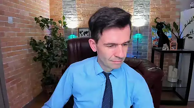 Snapshot of SteveTiger chatting on 03-02-25, 12:54 SteveTiger online show from 03-02-25, 12:54