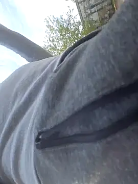 Snapshot of SteveTiger chatting on 09-14-25, 10:36 SteveTiger online show from 09-14-25, 10:36