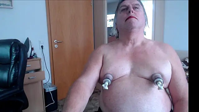 Snapshot of Sissygera chatting on 12-15-24, 10:50 Sissygera online show from 12-15-24, 10:50