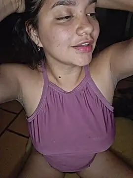 Snapshot of blerstefan1 chatting on 11-16-25, 03:56 blerstefan1 online show from 11-16-25, 03:56