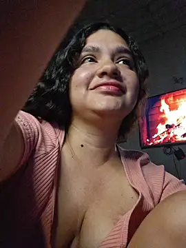 Snapshot of blerstefan1 chatting on 11-19-25, 10:26 blerstefan1 online show from 11-19-25, 10:26