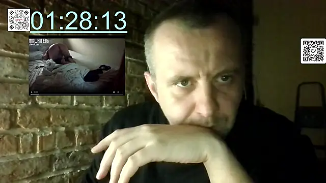 Snapshot of MrWhitePL chatting on 11-07-25, 04:29 MrWhitePL online show from 11-07-25, 04:29