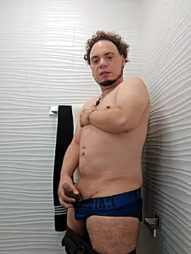 latinoflpr online show from 03-10-26, 02:33