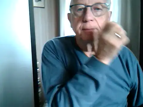 Snapshot of johnjohn622662 chatting on 10-02-25, 07:48 johnjohn622662 online show from 10-02-25, 07:48