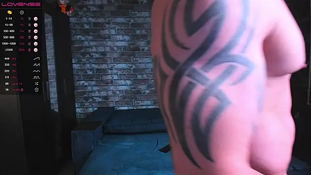 mark normal online show from 11-25-25, 03:17