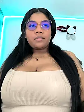 Snapshot of paola091 chatting on 01-27-25, 09:44 paola091 online show from 01-27-25, 09:44
