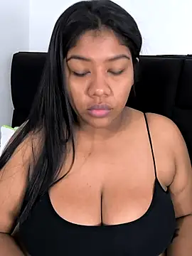 Snapshot of paola091 chatting on 03-09-25, 11:03 paola091 online show from 03-09-25, 11:03
