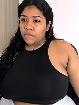 paola091 online show from 11-16-25, 12:11