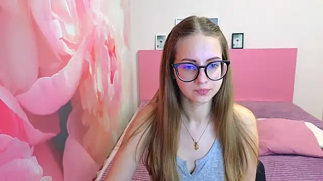 Snapshot of AliceAdams chatting on 01-30-25, 09:36 AliceAdams online show from 01-30-25, 09:36