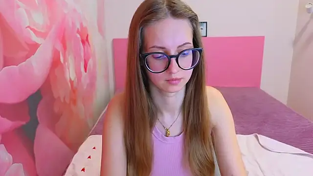 AliceAdams online show from 04-08-26, 06:13