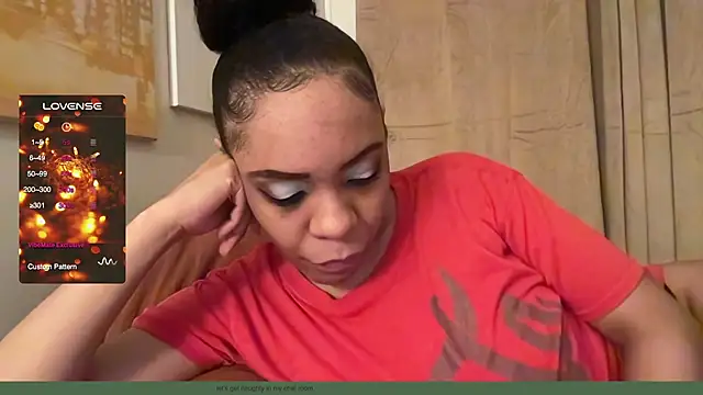 Snapshot of Sanaawest chatting on 12-08-24, 07:05 Sanaawest online show from 12-08-24, 07:05