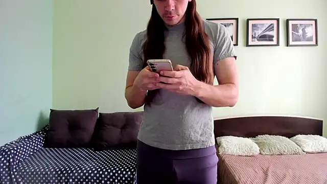 Marrymepls online show from 04-12-26, 04:50