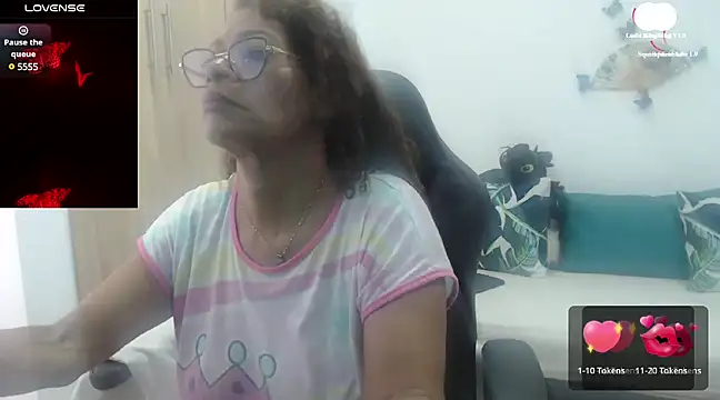 BustyMilf  online show from 02-08-25, 12:06