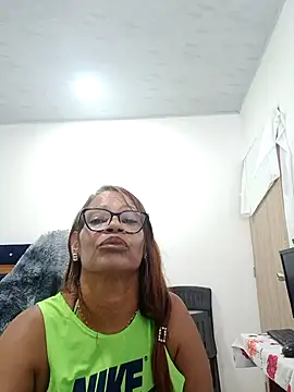 BustyMilf  online show from 09-11-25, 01:55