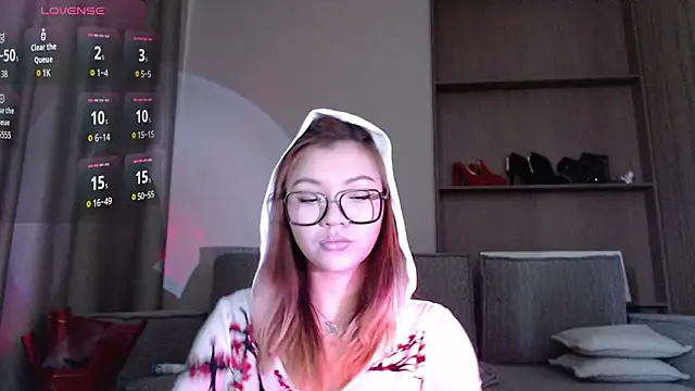 Nyx Lina online show from 05-11-26, 04:40