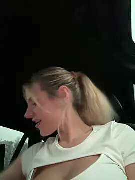 Snapshot of jasminesummer chatting on 12-21-24, 07:49 jasminesummer online show from 12-21-24, 07:49