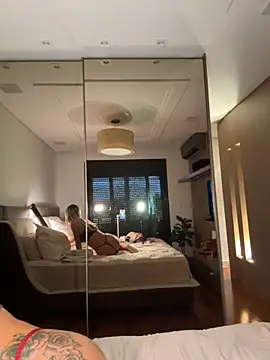 jasminesummer online show from 04-19-26, 06:43