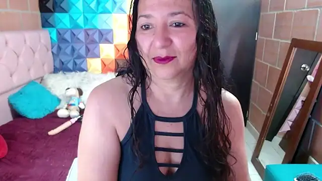 katifoxx online show from 01-22-25, 08:28