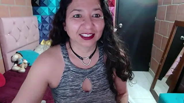 katifoxx online show from 01-30-25, 06:43