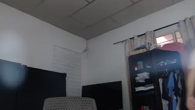 adrixxx38 online show from 02-06-26, 09:40