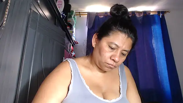 adrixxx38 online show from 03-30-26, 02:07