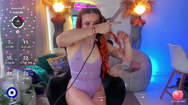 Snapshot of Angel_Peach chatting on 06-05-26, 02:12 Angel Peach online show from 06-05-26, 02:12
