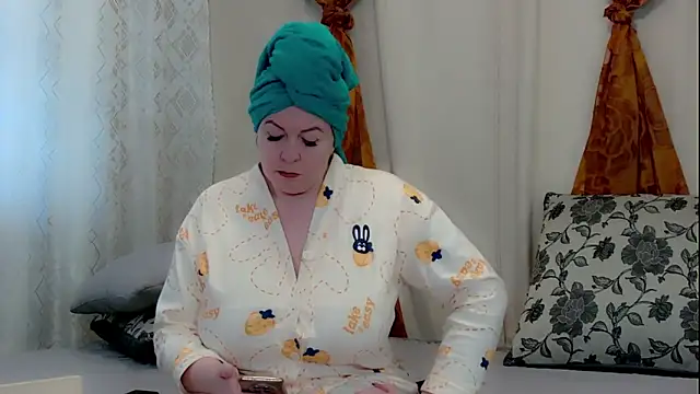 Snapshot of FreeMyFire chatting on 01-15-25, 02:27 FreeMyFire online show from 01-15-25, 02:27