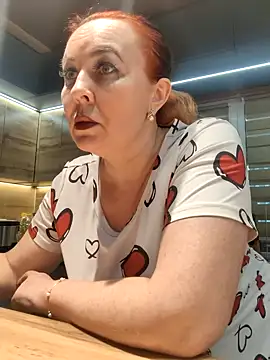 Snapshot of FreeMyFire chatting on 02-14-25, 03:11 FreeMyFire online show from 02-14-25, 03:11