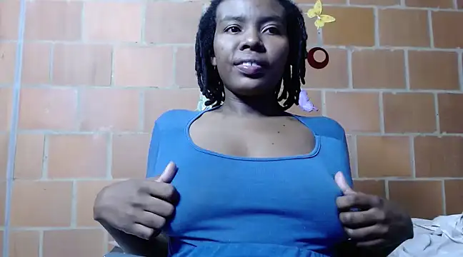 Snapshot of Magaharper10 chatting on 02-13-25, 04:54 Magaharper10 online show from 02-13-25, 04:54