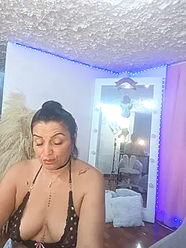 zullyxhot online show from 11-26-25, 10:00