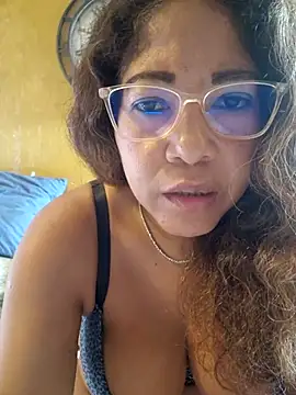 mila38 online show from 10-17-25, 09:12