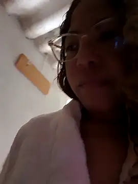 mila38 online show from 12-16-25, 09:47