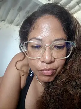 Snapshot of mila38 chatting on 07-08-26, 03:49 mila38 online show from 07-08-26, 03:49