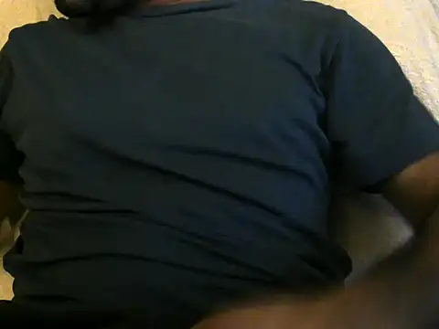 Snapshot of frankpeterson4646 chatting on 11-02-25, 01:19 frankpeterson4646 online show from 11-02-25, 01:19