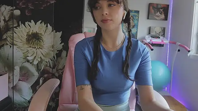 makiyahbelle online show from 04-15-26, 05:25