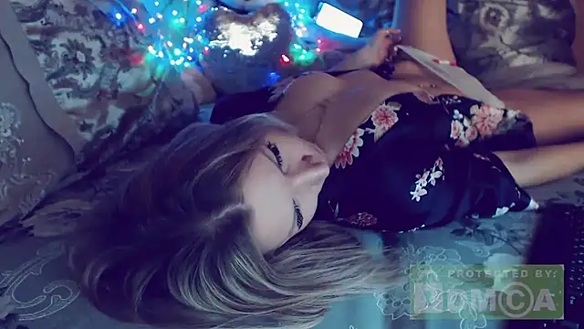 mimmi  online show from 01-17-25, 10:56