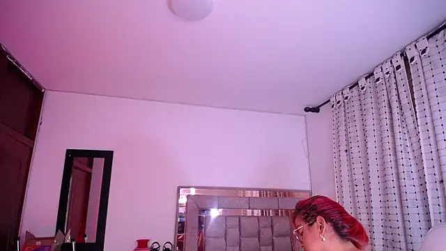 Snapshot of salomecastro_ chatting on 03-11-25, 10:18 salomecastro online show from 03-11-25, 10:18