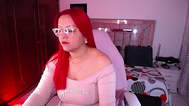 Snapshot of salomecastro_ chatting on 11-05-25, 02:55 salomecastro online show from 11-05-25, 02:55