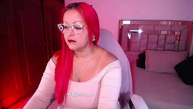 Snapshot of salomecastro_ chatting on 05-18-26, 10:48 salomecastro online show from 05-18-26, 10:48
