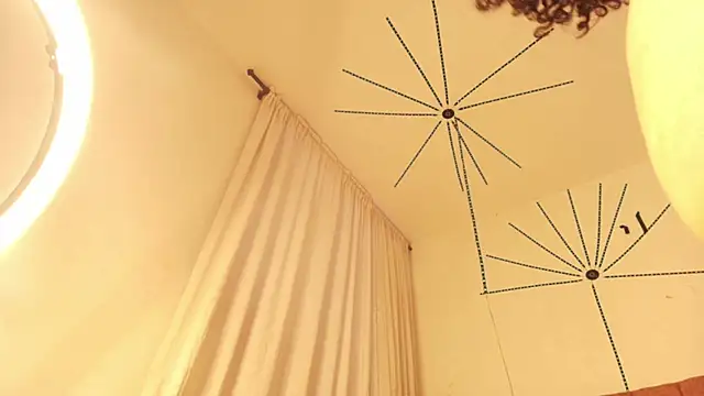 Snapshot of kathleen_brown chatting on 10-27-25, 09:30 kathleen brown online show from 10-27-25, 09:30