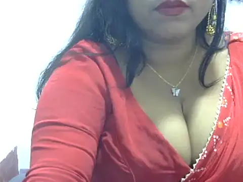 Snapshot of ROSEE_MERRYYYY chatting on 02-20-25, 12:57 ROSEE MERRYYYY online show from 02-20-25, 12:57