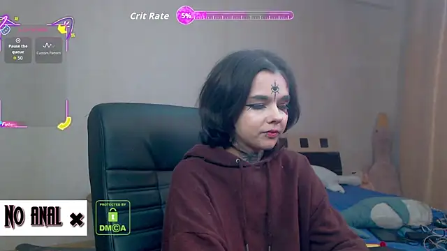 Snapshot of Dark__Elf chatting on 11-10-25, 10:31 Dark Elf online show from 11-10-25, 10:31