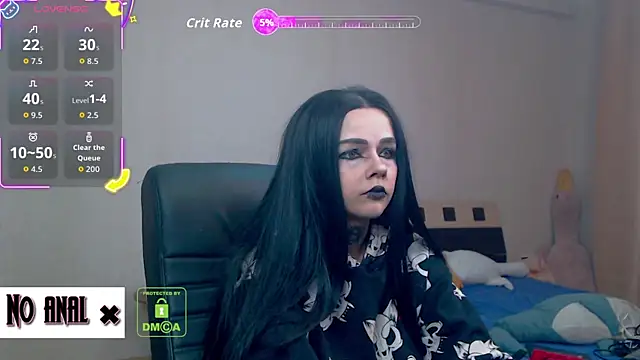 Snapshot of Dark__Elf chatting on 11-18-25, 10:25 Dark Elf online show from 11-18-25, 10:25